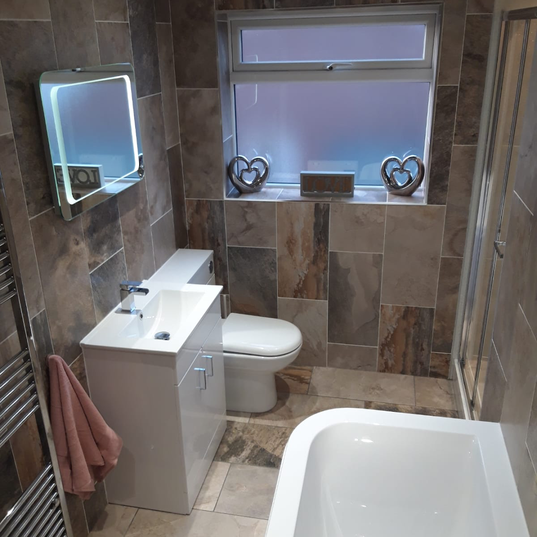 Plumbers In Oldham, Leak Toilet Radiator Shower Repairs Emergency — Photos 3