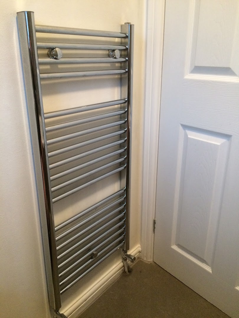 Plumbers In Oldham, Leak Toilet Radiator Shower Repairs Emergency — Photos 1
